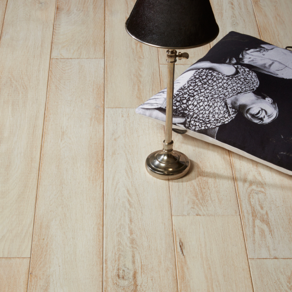 lamp on parquet with finish